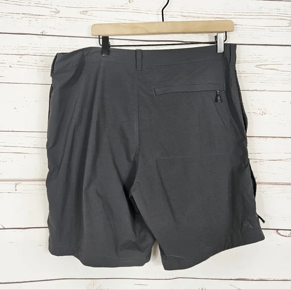 The North Face | Rolling Sun Gray Packable Shorts - Picture 5 of 7